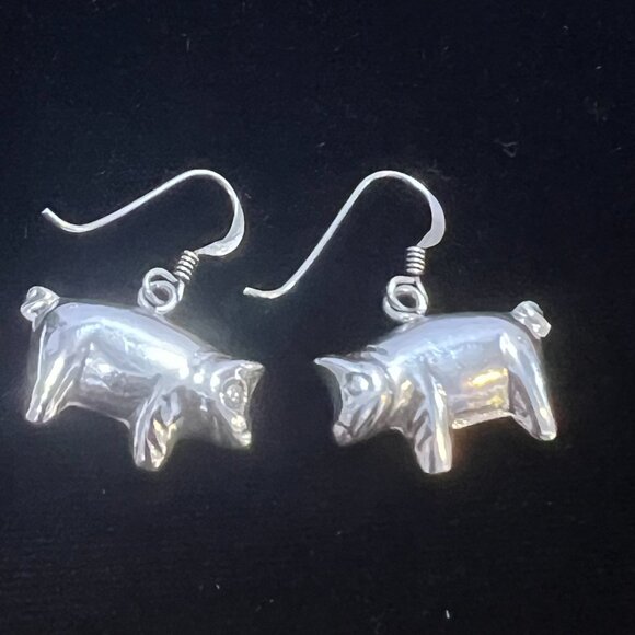 STERLING SILVER PIG DANGLE EARRINGS - Picture 1 of 2